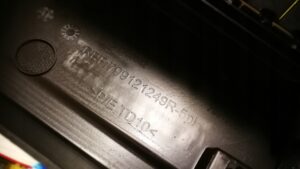 OSŁONA BOCZEK BAGAŻNIKA RENAULT ESPACE V BRĄZ LEWY