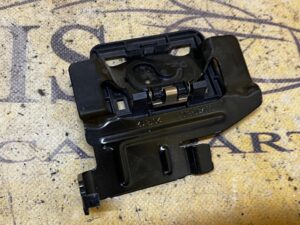 WSPORNIK MOCOWANIE KRATKI BAGAŻNIKA LEWE LEWY MERCEDES E-KLASA W213 KOMBI