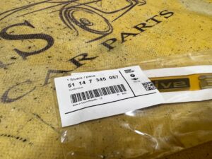 EMBLEMAT NAPIS ZNACZEK XDrive 25d BMW X5 F15 25dX NOWY OEM