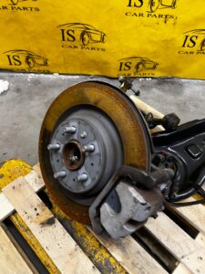 ZWROTNICA TYŁ KOMPLETNA ZACISK LEWA TESLA MODEL 3 2WD