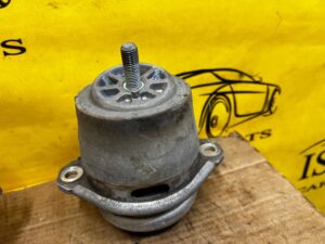 ŁAPA MOCOWANIE WSPORNIK PODUSZKA SILNIKA PORSCHE PANAMERA 970 I LIFT HYBRID