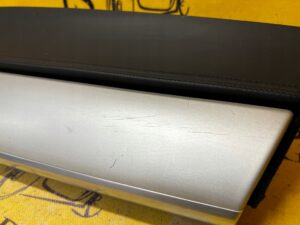 SCHOWEK PASAŻERA SKÓRA ALUMINIUM DEKOR CHROM BMW X5 E70 X6 E71 X6M