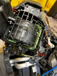 KOMPLETNA NAGRZEWNICA PAROWNIK DMUCHAWA DACIA JOGGER 1.0 TCE 2022R EU