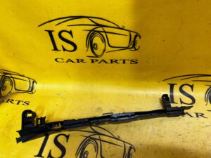 OSŁONA PLASTIK ZAŚLEPKA WSPORNIK MOCOWANIE BMW 5 G30