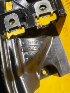 KOMPLET WSPORNIK MOCOWANIE KONSOLI DESKI PORSCHE PANAMERA 970 I LIFT LHD