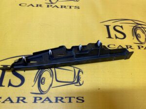 OSŁONA ZAŚLEPKA LISTWA DÓŁ DESKI FORD FIESTA MK8