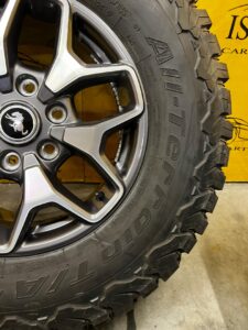 NOWE KOŁA FELGI OPONY CAŁOROCZNE TERENOWE FORD BRONCO 21- 285/70 R17