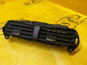 KRATKA ŚRODKOWA NAWIEWU DESKI ROZDZIELCZEJ FORD FUSION LIFT USA MONDEO MK5