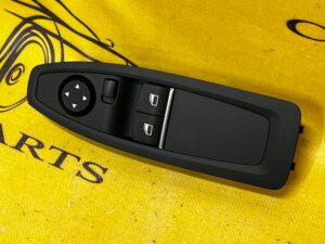 PRZEŁĄCZNIK PANEL SZYB LUSTEREK DRZWI PRZÓD LEWY BMW 1 F21 2 F22