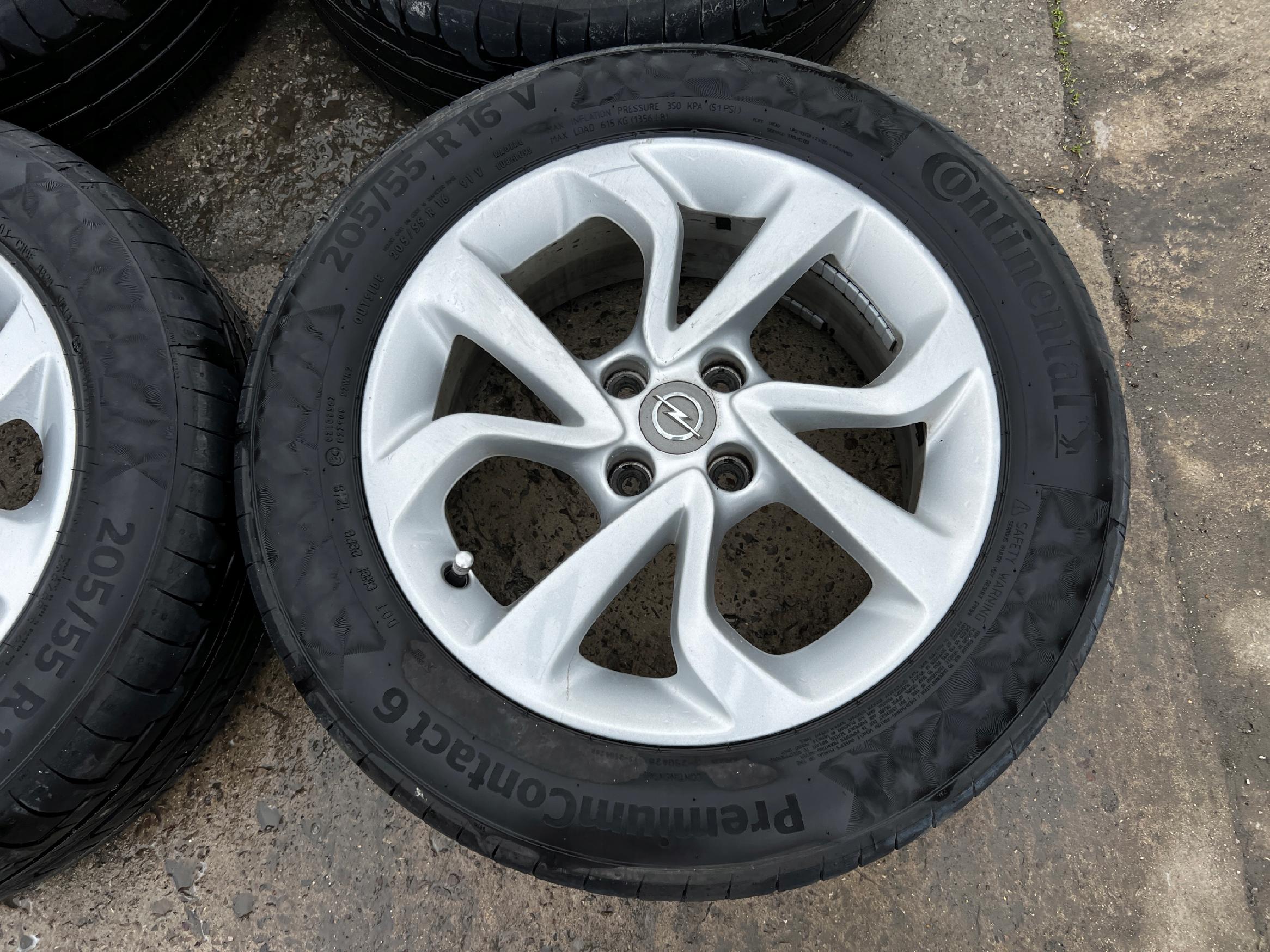 KOŁA FELGI OPONY LETNIE OPEL CORSA D E 205/55 R16