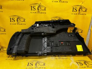 BOCZEK BAGAŻNIKA PRAWY MERCEDES E-KLASA W213