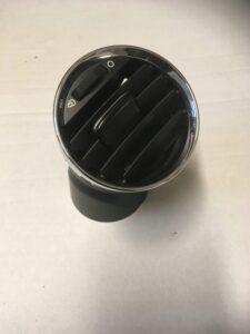 LEWA KRATKA NAWIEWU POWIETRZA PEUGEOT 3008 I 9655994277