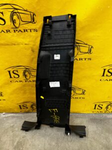 OSŁONA POSZYCIE SŁUPKA ŚRODKOWEGO B LEWA LEWE JAGUAR E-PACE X540