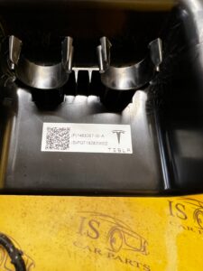 MASKOWNICA OSŁONA ZAŚLEPKA KOMPUTERA TESLA MODEL 3 PRZEDLIFT