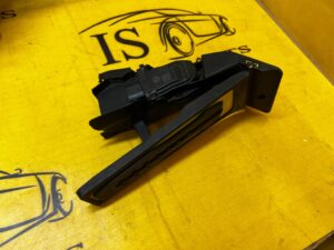 KOMPLET PEDAŁY HAMULCA GAZU POTENCJOMETR AUTOMAT BMW M5 F90