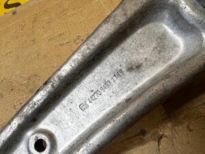 WAHACZ PRZÓD PRZEDNI LEWY PORSCHE MACAN 95B