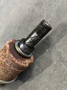 PÓŁOŚ PRZÓD LEWY LEWA KRÓTKA DACIA DUSTER II 2 1.0 TCE