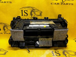 SCHOWEK DESKI PASAŻERA RANGE ROVER VOGUE L405