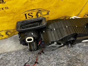 NAGRZEWNICA PAROWNIK DMUCHAWA KLIMATYZACJI MERCEDES CLS W218 EU