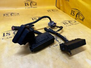 KOMPLET SKRZYNKA BEZPIECZNIKÓW PRZEKAŹNIKÓW RENAULT KOLEOS II 2.0 DCI