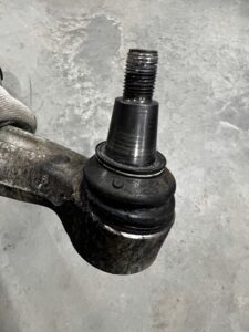 WAHACZ DOLNY DOŁ PRZÓD PRZEDNI PRAWY PORSCHE CAYENNE COUPE 9Y3 9Y0 HYBRID