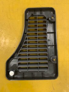 PRAWY BOCZEK PAKI OSŁONA NISSAN E-NV200 NV200