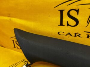 POSZYCIE OSŁONA OBUDOWA SŁUPKA PRZÓD A PRAWY PORSCHE MACAN 95B