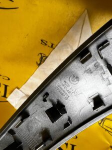 DEKOR LISTWA RĄCZKA BOCZKA DRZWI PRAWY PRZÓD TYŁ BMW 3 F30 4 F36 NOWY OEM