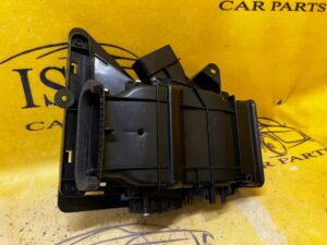 KRATKA NAWIEWU WLOT KANAŁ POWIETRZA PRZÓD PRAWY PORSCHE PANAMERA 970 I LIFT