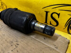 PÓŁOŚ PRZÓD PRZEDNIA PRAWY PRAWA MERCEDES CLS W218 3.0 CDI 4WD 4X4