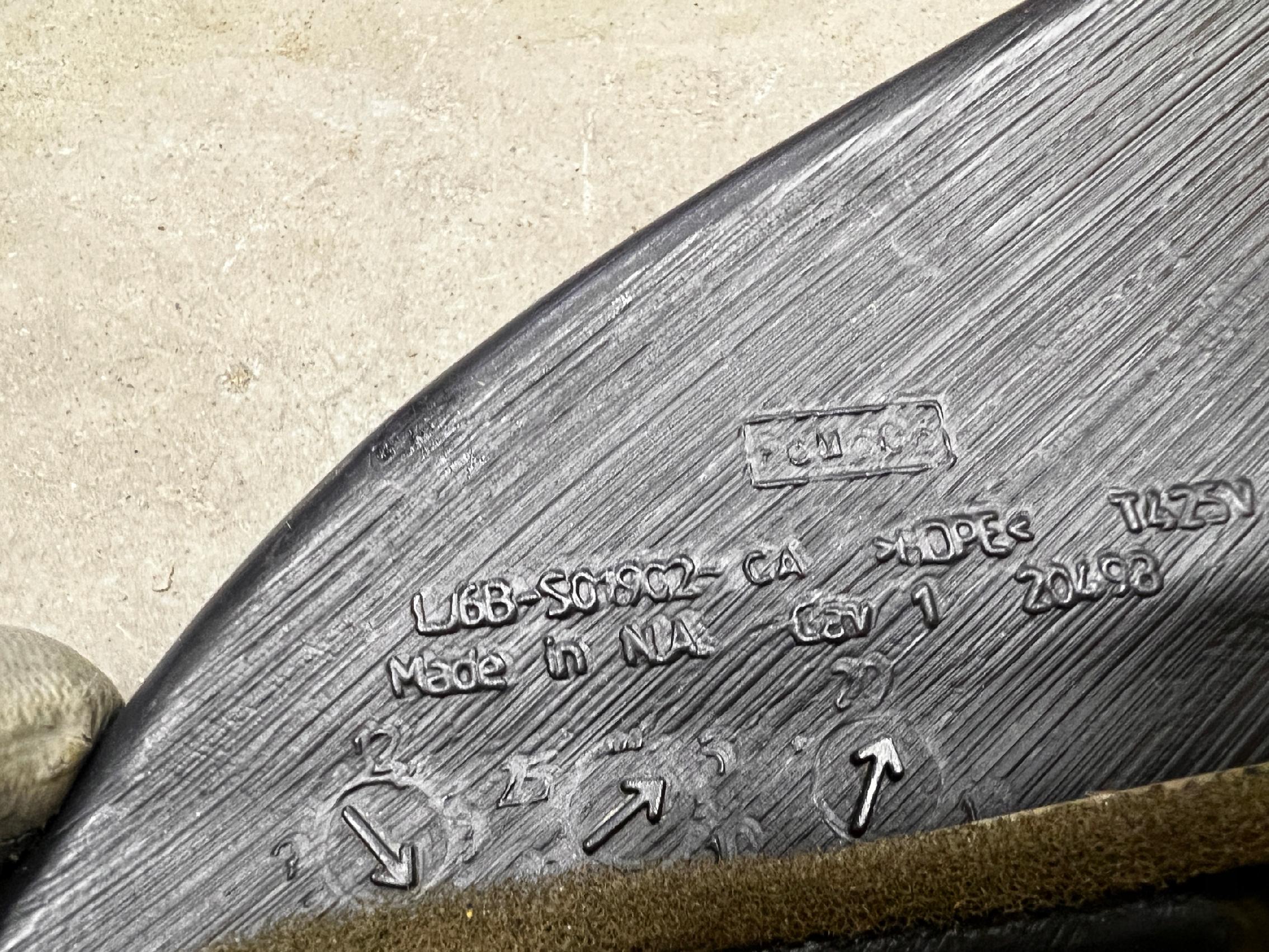 NAWIEW KANAŁ POWIETRZA PRAWY FORD ESCAPE MK4