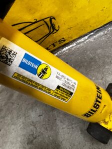 KOMPLET NOWE AMORTYZATORY BADLANDS BILSTEIN TYŁ FORD BRONCO 21-