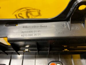 OSŁONA LISTWA PROGOWA BAGAŻNIKA MERCEDES E-KLASA W213