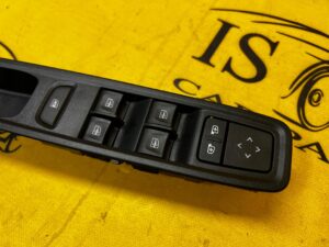 PANEL PRZEŁĄCZNIK SZYB LUSTEREK DRZWI PRZÓD LEWY DACIA SANDERO III