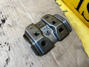 WSPORNIK MOCOWANIE DESKI KONSOLI FORD BRONCO 21-