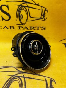 LEWA KRATKA NAWIEWU DESKI JAGUAR XJ X351 09-19