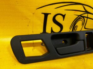 KLAMKA WEWNĘTRZNA TYLNA TYŁ PRAWA PRAWY BMW 5 E34