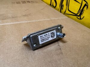 KAMERA ASYSTENT PASA RADAR SZYBY PRZÓD FORD KUGA MK3 LIFT