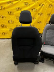 KOMPLET FOTELE PRZÓD KANAPA TYŁ FORD ESCAPE MK4 1.5 EB