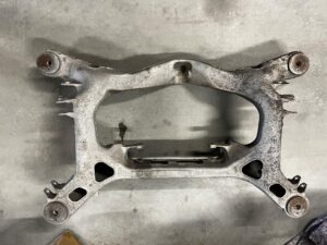 KOMPLET SANKI BELKA OŚ ZAWIESZENIA TYŁ TYLNA PORSCHE PANAMERA 970 POLIFT