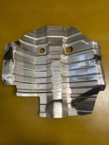 OSŁONA TERMICZNA SKRZYNI WYDECHU INFINITI Q70 M35H