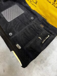 WYKŁADZINA PRAWY PRZÓD C4 PICASSO II RHD UK