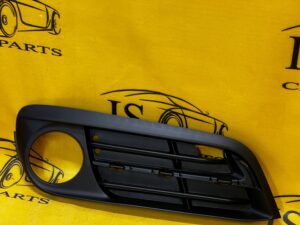 KRATKA ZDERZAKA PRZÓD PRAWA BMW 5 F10 LIFT NOWA OEM