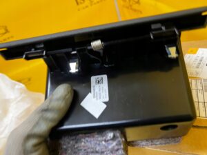 SCHOWEK PÓŁKA DESKI KONSOLI LEWY KIEROWCY BMW 7 G11 G12 EU NOWY OEM