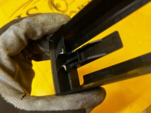 OSŁONA ZAŚLEPKA SZYNY PROWADNICY FOTELA BMW 5 G30 G31 M5 F90 7 G11 G12