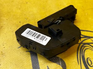 PRZEŁĄCZNIK PANEL STEROWANIA FOTELA PAMIĘĆ PRZÓD PRAWY MERCEDES GL X166