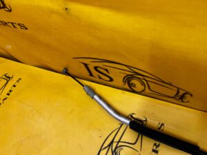 LINKA HAMULCA RĘCZNEGO LEWA FORD MUSTANG VI