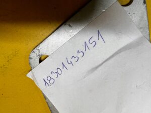 UCHWYT MOCUJĄCY RURĘ WYDECHOWĄ TYŁ BMW 3 E36 328i NOWY OEM