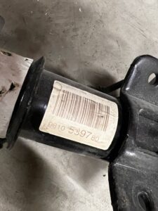 NOGA ZWROTNICA AMORTYZATOR PRZÓD LEWY CITROEN C4 GRAND PICASSO II 1.2 THP