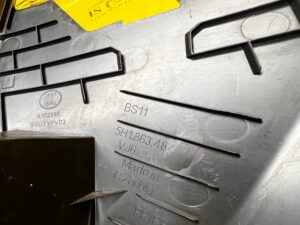 PLASTIK OSŁONA PROGU SŁUPKA A PRZÓD PRAWA PRAWY VOLKSWAGEN GOLF VIII